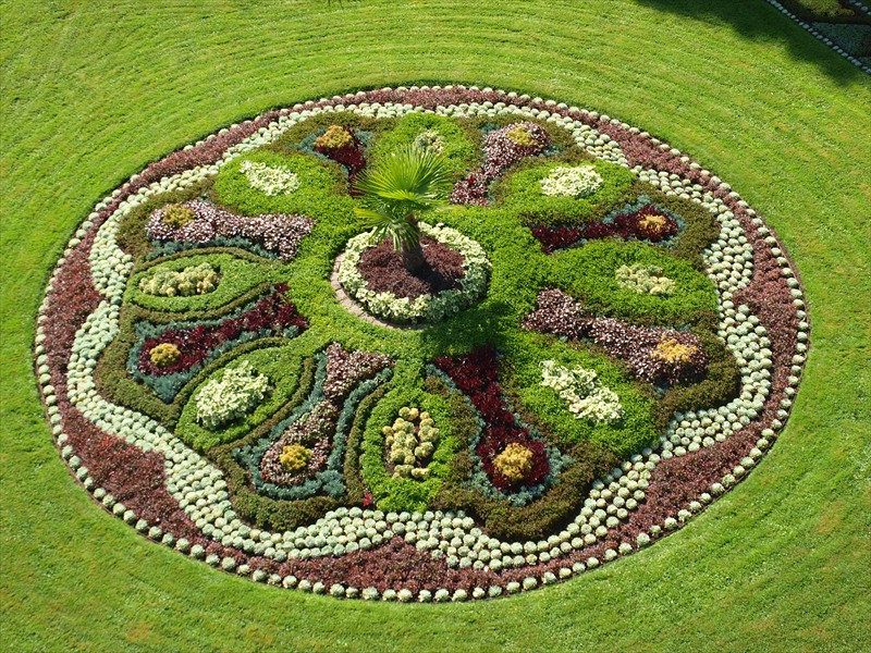 Altensteiner Teppichbeet-Rundbeet